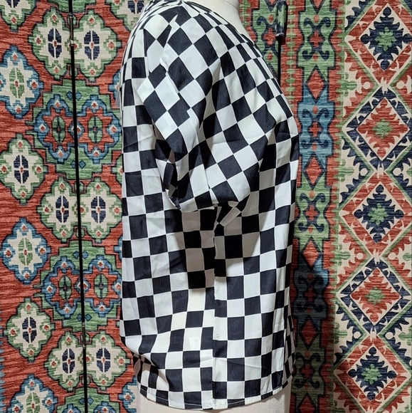 NWT Liva agirl blouse - Picture 2 of 5